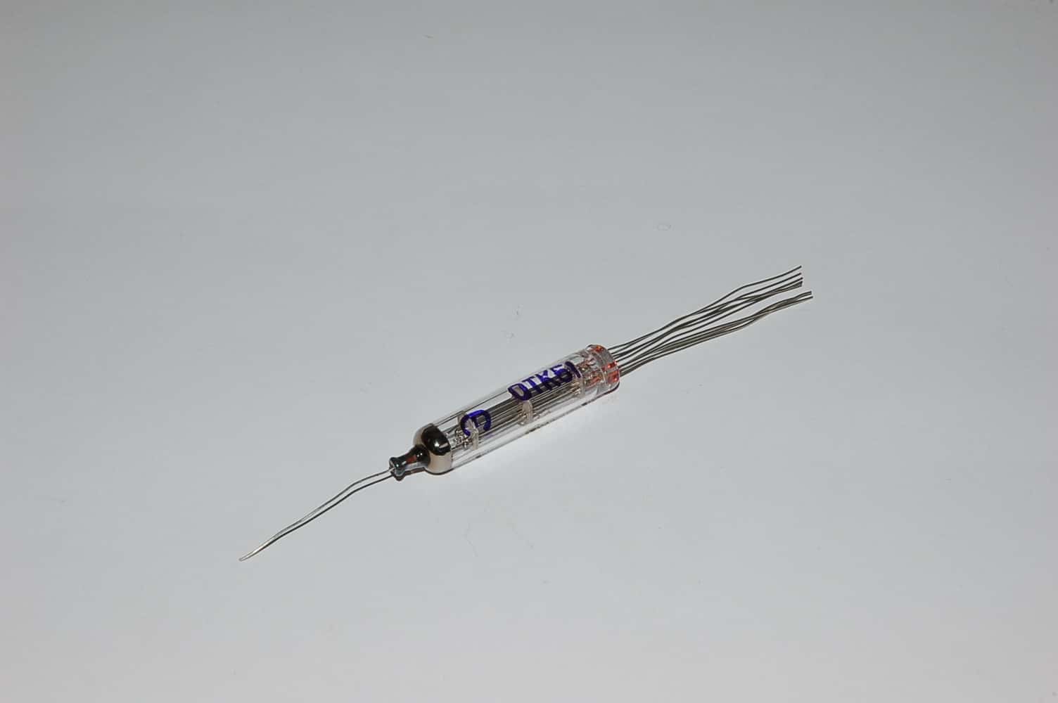 1J37B Röhre = 12SH37 Pentode Subminiatur Uf 1,2V