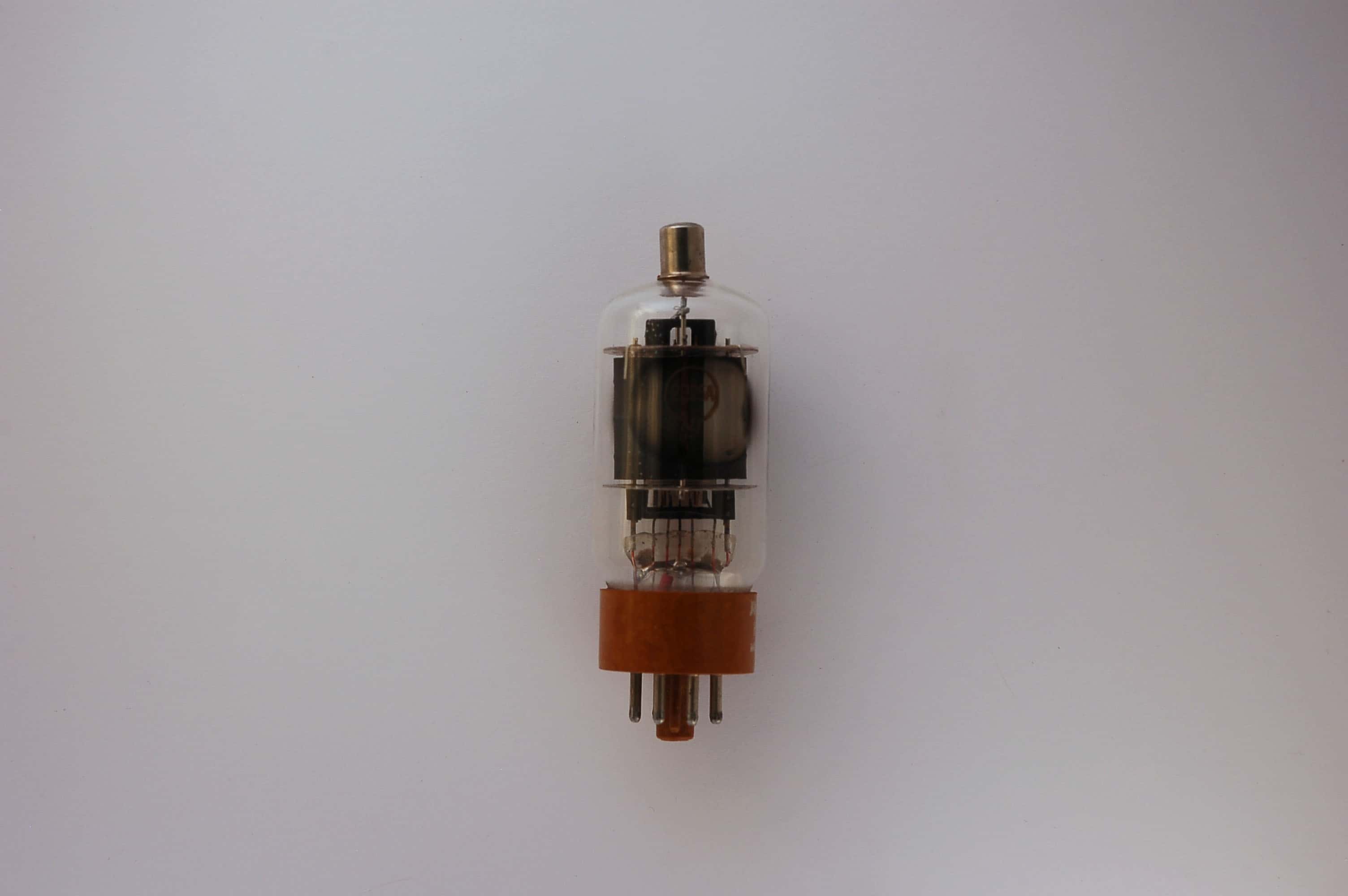 2E25 HF Pentode