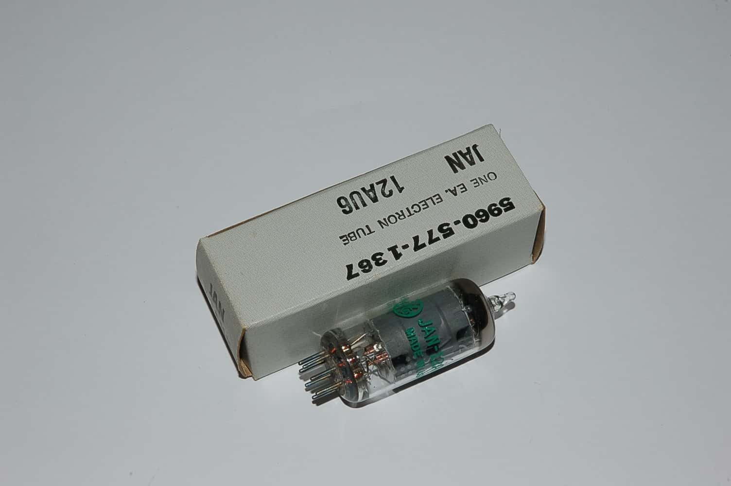 12AU6 (=HF94) Pentode