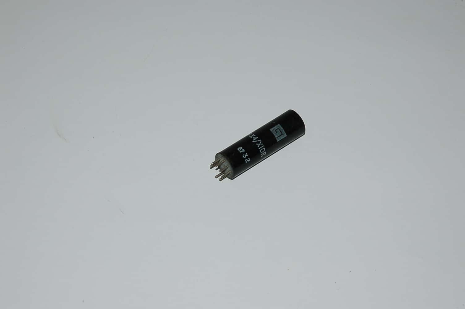 6X4/XIDA semiconductor Version (=EZ90/E) double rectifier