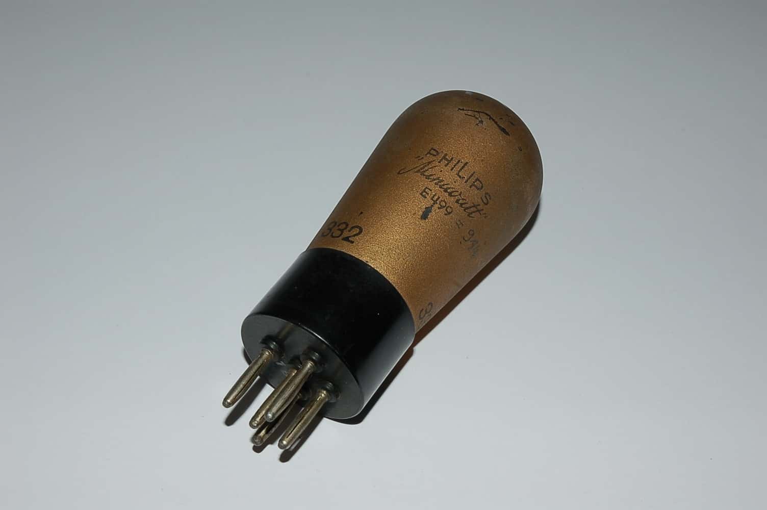 REN914 Röhre Triode Europa B4 Uf 4V