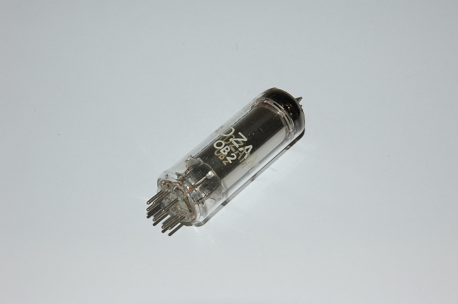 Un tube neuf RCA en boite 0B2 = STV108/30 = 108C1 = CV1833 = AG5210