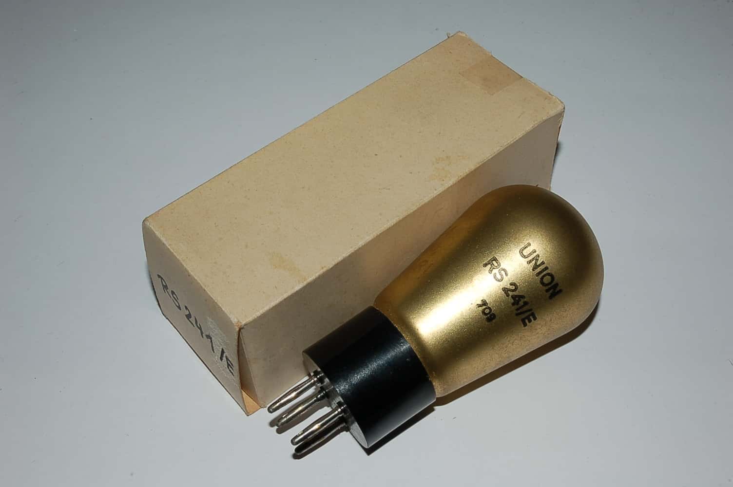 RS241 tube Powertriode