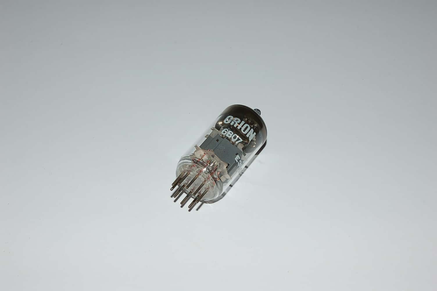 4BQ7 (=4BC8) tube