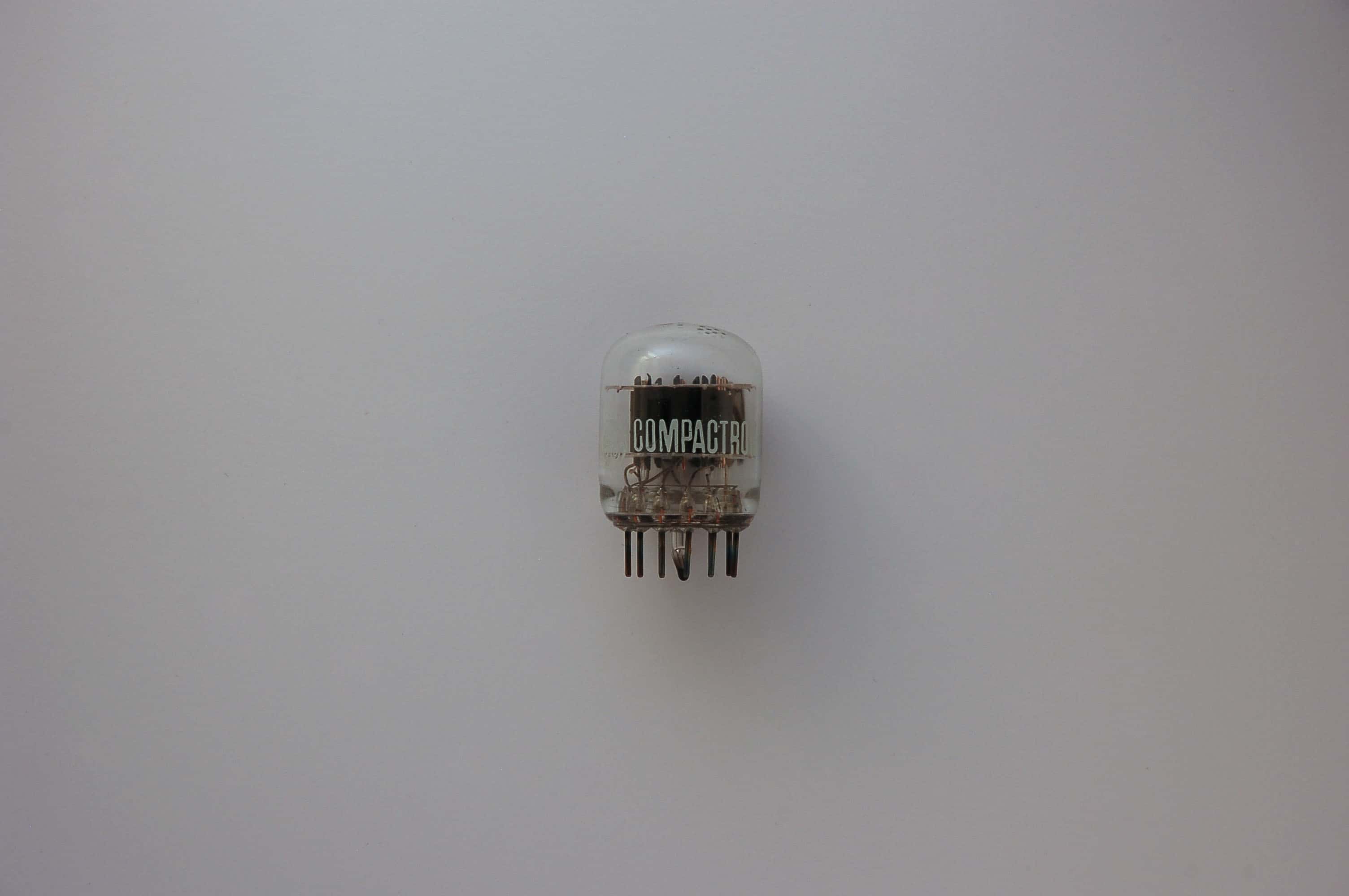 6D10 Compactr. Triple Triode