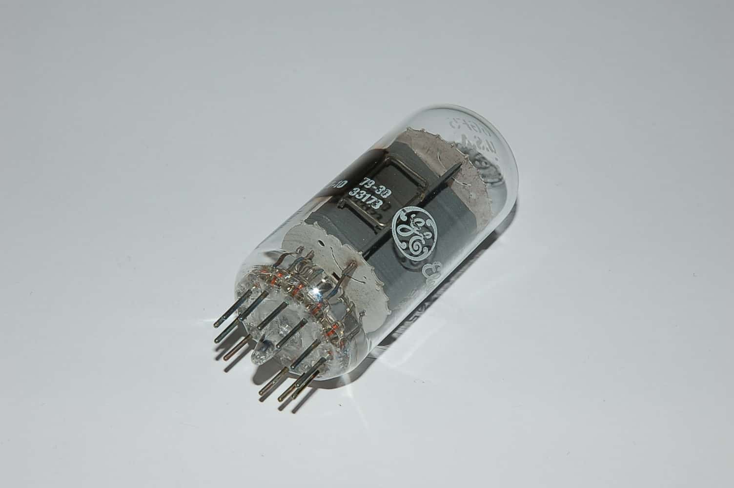 6GE5 18W compactron tube