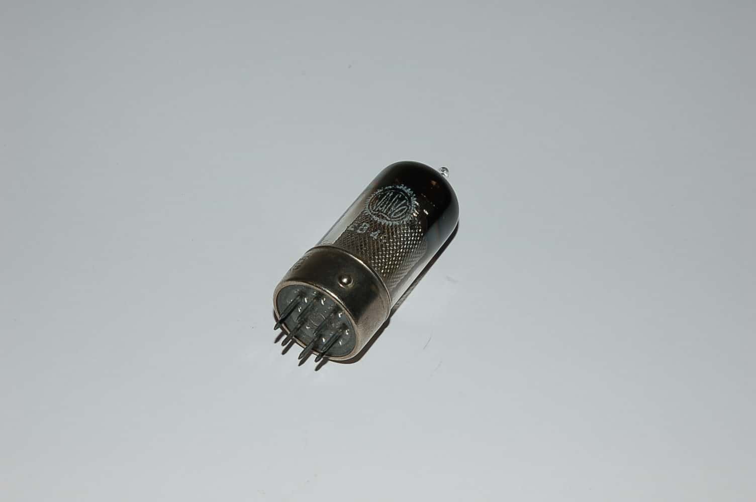 EB41 Röhre = CV3881 Doppeldiode B8A Uf 6,3V