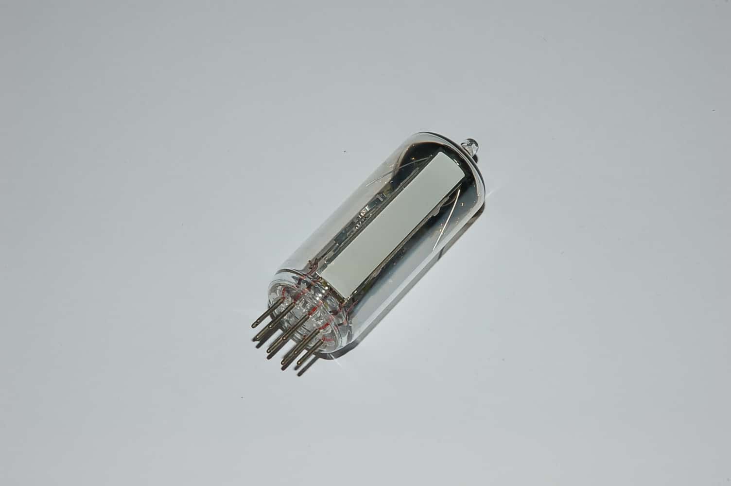 EM87 Röhre = 6HU6 Magisches Auge B9A 6,3V
