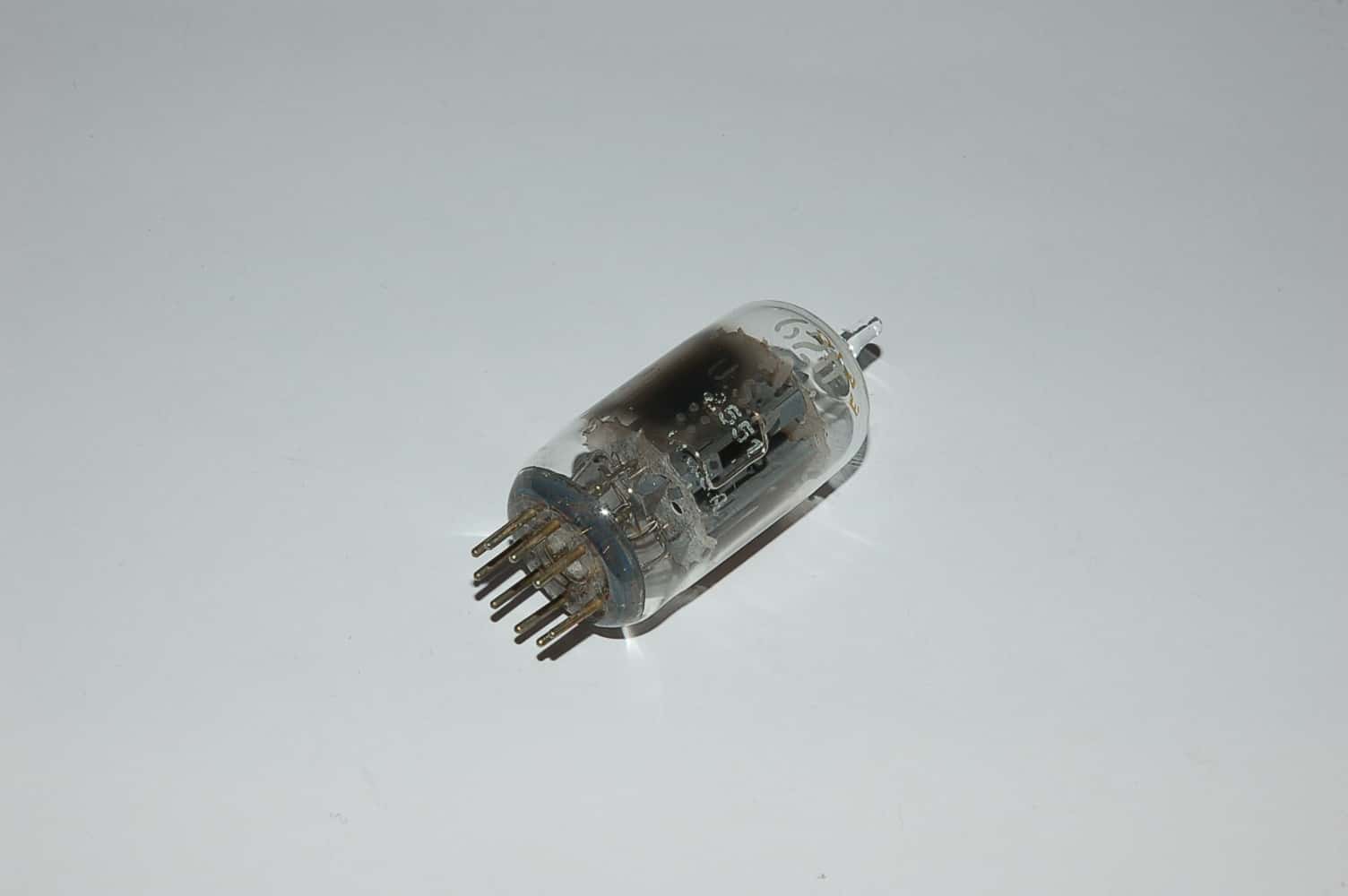 6211 Röhre Doppeltriode No15