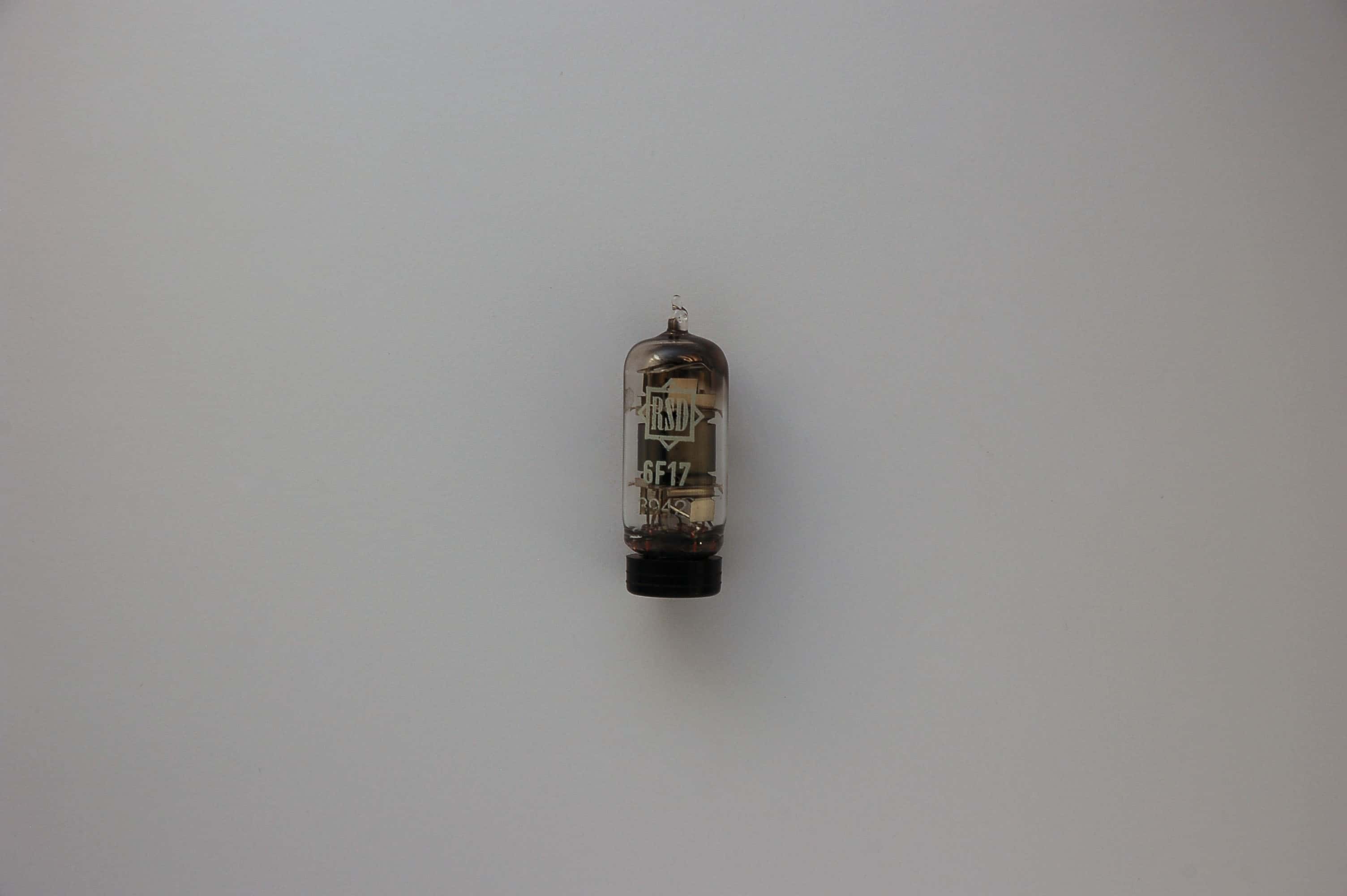 6F17 Röhre Pentode B7G Uf 6,3V