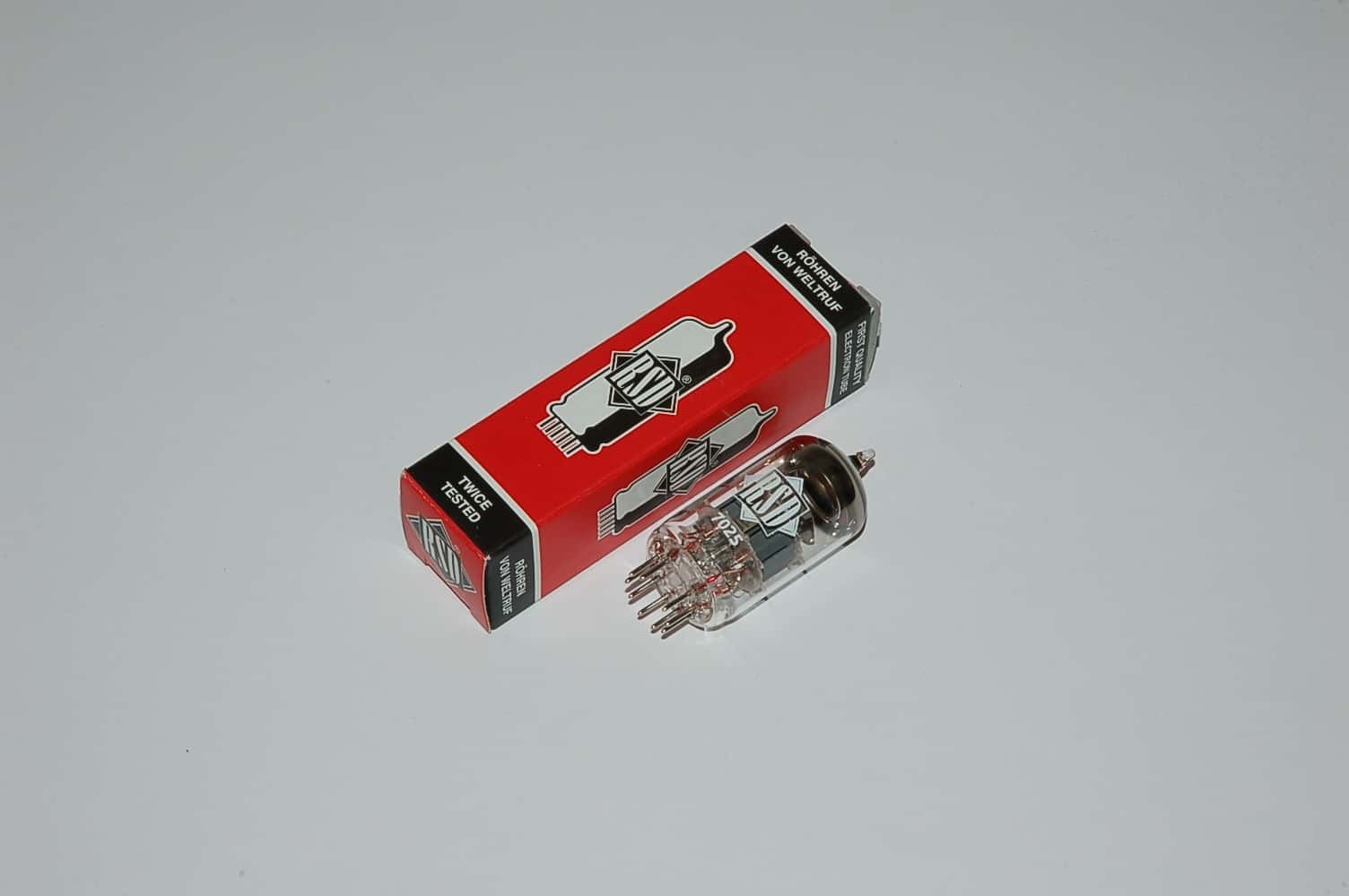 7025 RSD Verstärkerröhre tube low noise / microphony Röhre