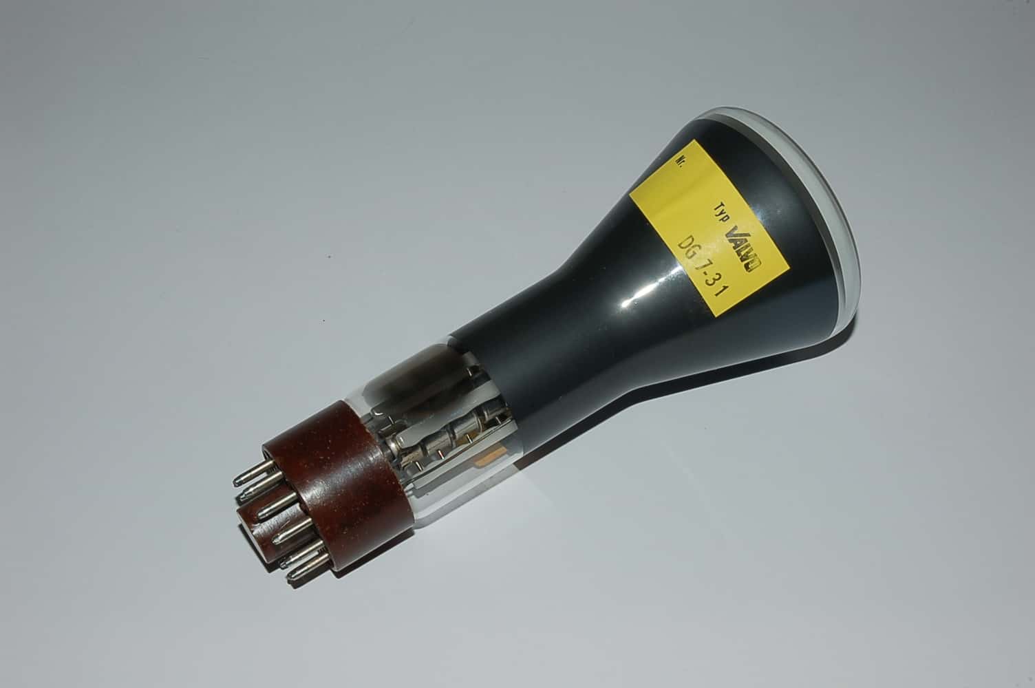 DG7-31 (=DG7/131) CRT