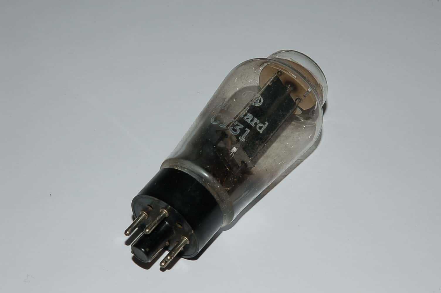 CY31 (=OM1) rectifier tube